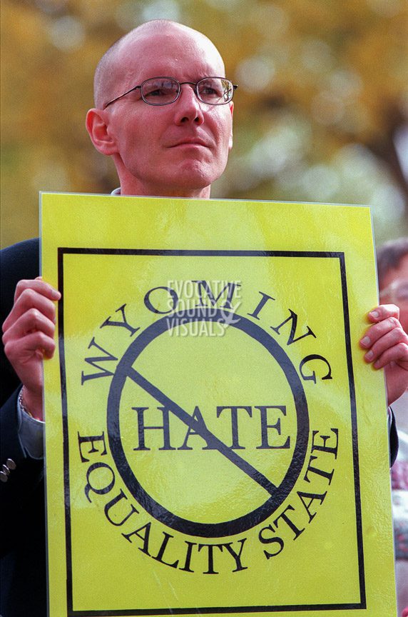Mark Walker of Cheyenne attends a press conference outside the Albany County Courthouse in Laramie, Wyoming on Tuesday, October 13, 1998. 'I didn’t know Matt, but as a concerned citizen, I don’t think that this should happen anymore,' Walker said. Photo by Richard Alan Hannon
